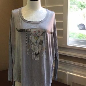 Chaser size L skull long sleeve tshirt.